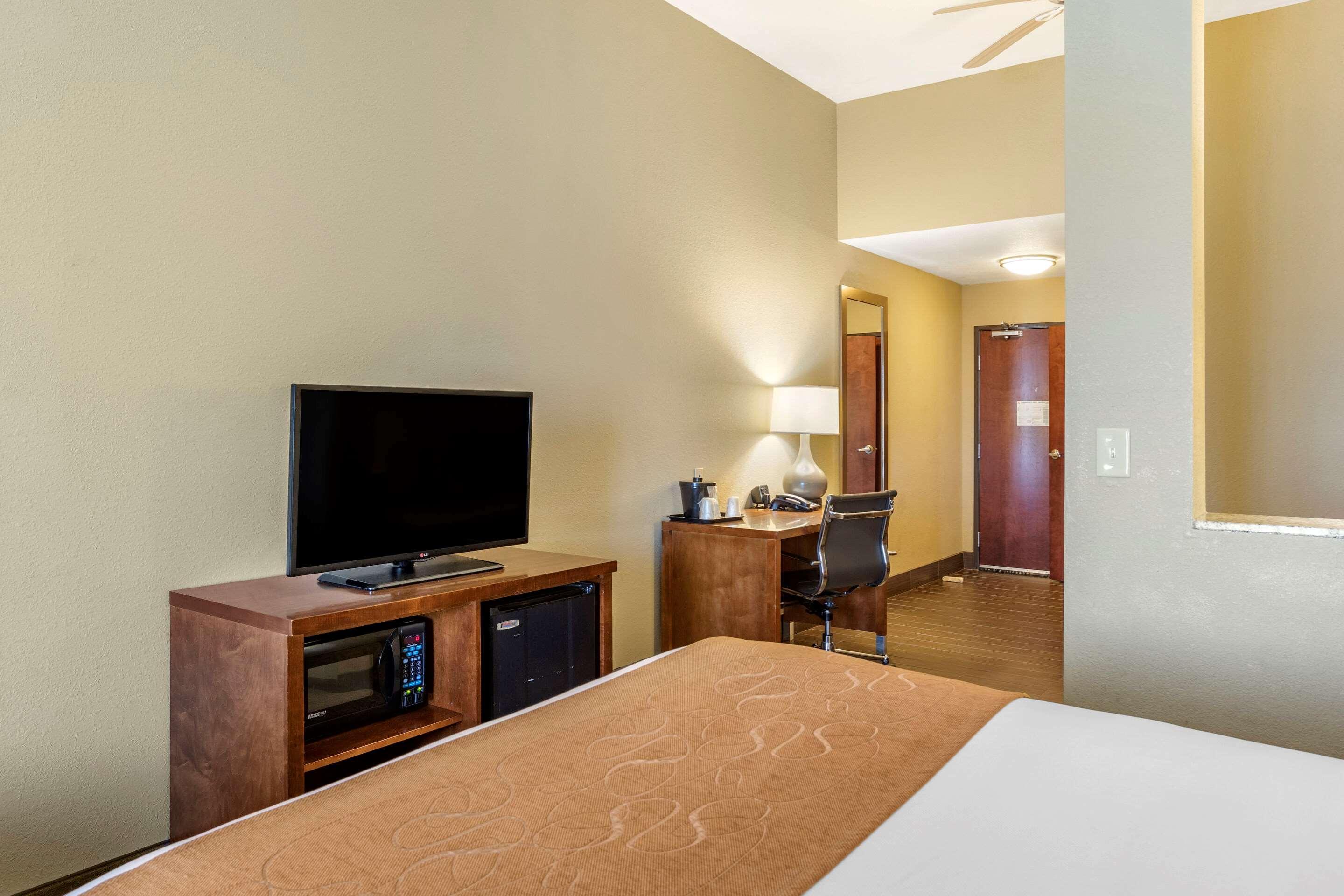 Comfort Suites Batesville Zewnętrze zdjęcie