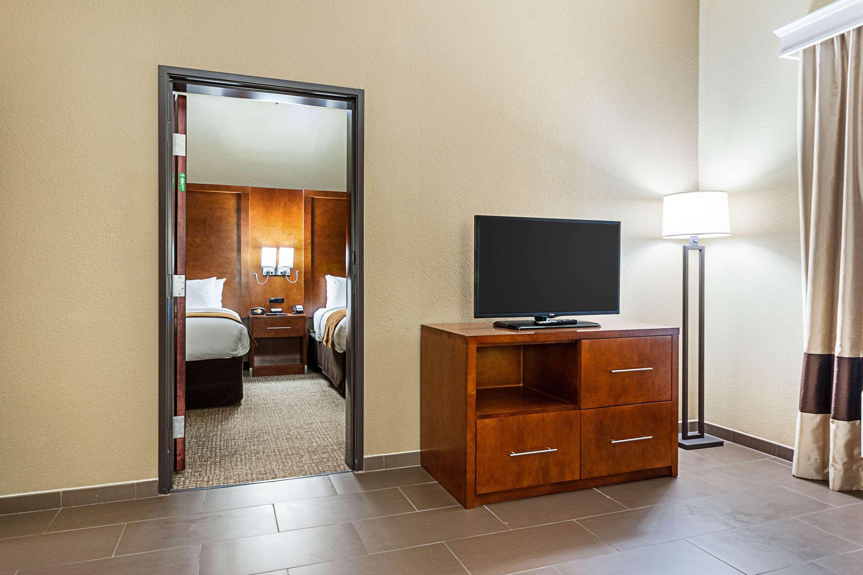 Comfort Suites Batesville Zewnętrze zdjęcie