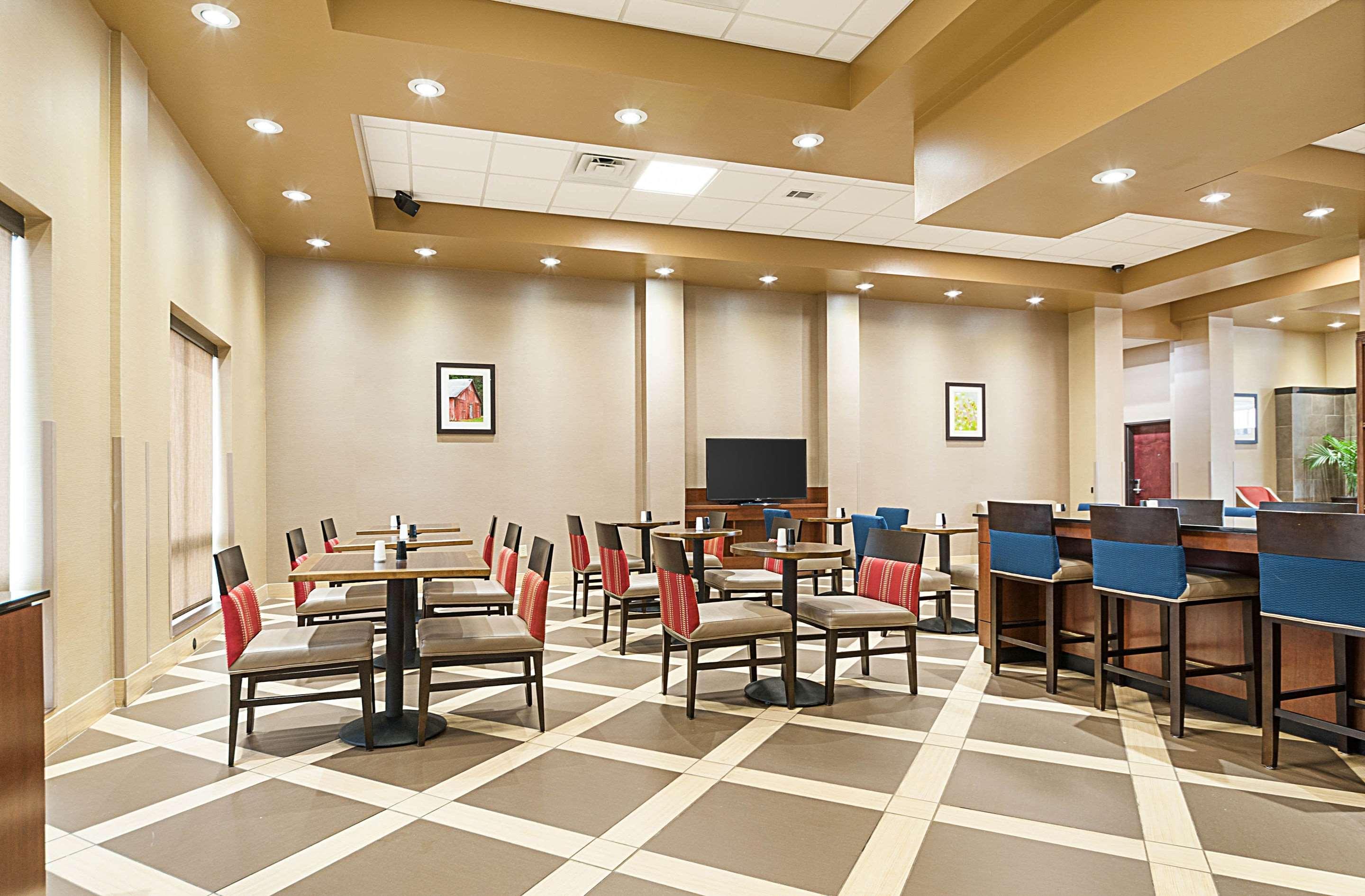 Comfort Suites Batesville Zewnętrze zdjęcie